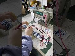 Resistenza ad alta tensione non induttiva Basso rumore 1GΩ Resistenze a chip a pellicola spessa